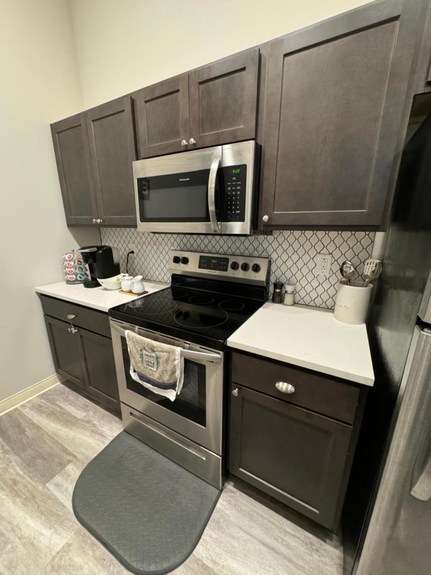 Beautiful Condo/Rooftop Patio With Free Parking Cleveland Exterior foto